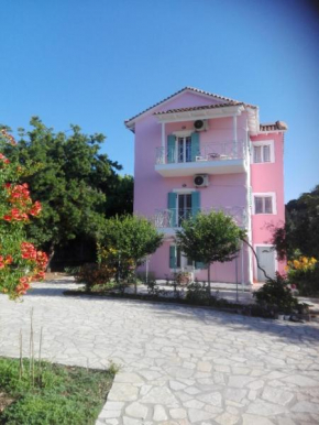 Zeus and Hera Apartments